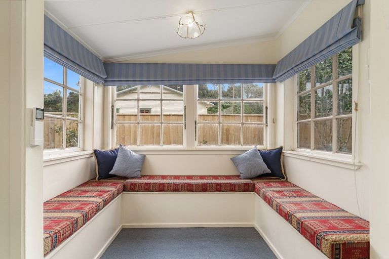 Photo of property in 8a Robertson Road, Paekakariki, 5034