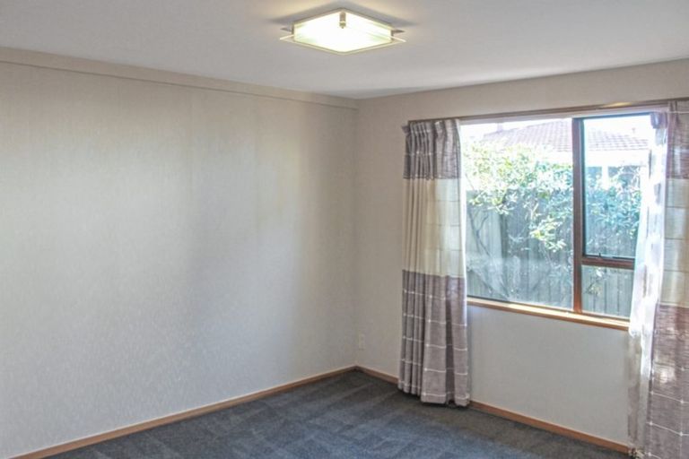 Photo of property in 7/32 Hanrahan Street, Upper Riccarton, Christchurch, 8041
