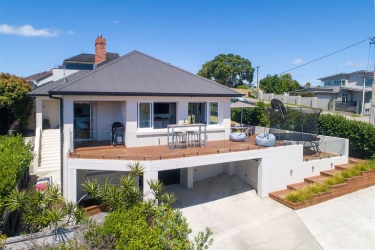 Photo of property in 50 Quebec Road, Milford, Auckland, 0620