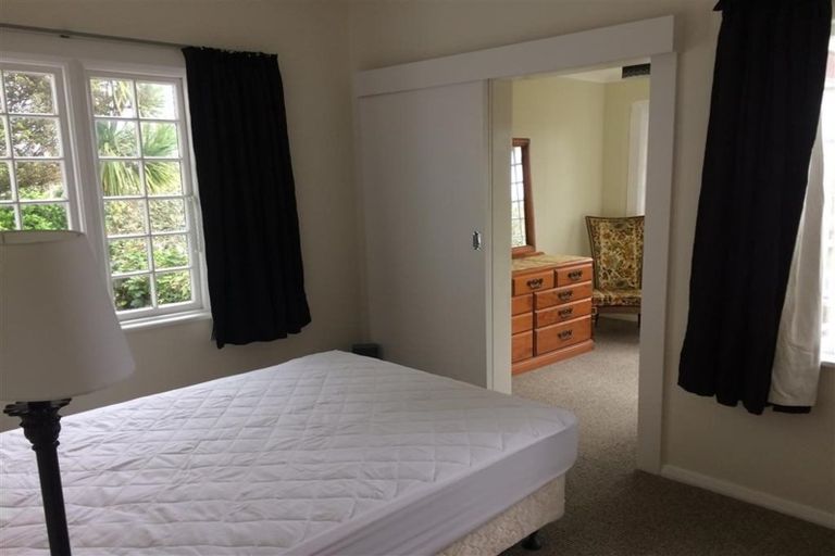 Photo of property in 331 Muritai Road, Eastbourne, Lower Hutt, 5013