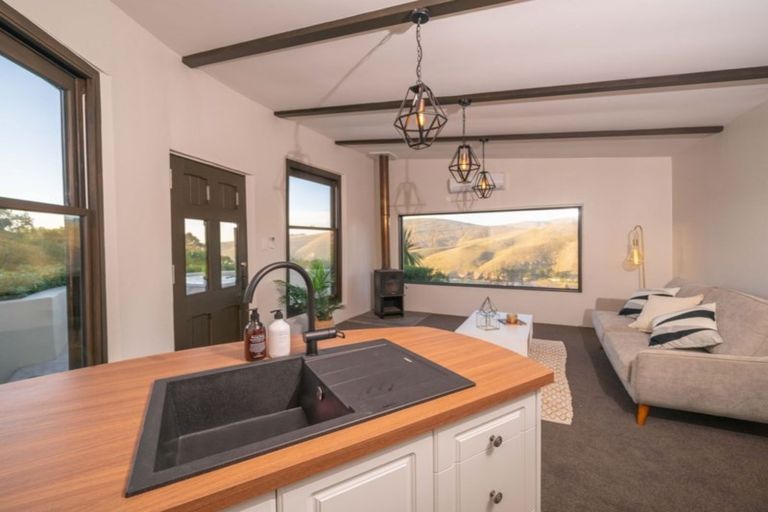 Photo of property in 141 Taylors Mistake Road, Scarborough, Christchurch, 8081