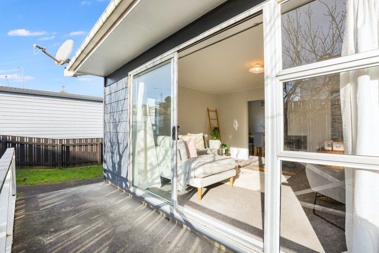 Photo of property in 2 Pascoe Avenue, Paremata, Porirua, 5026