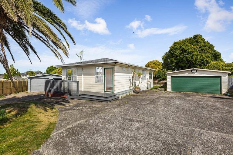 Photo of property in 8 Frostbite Place, Ranui, Auckland, 0612