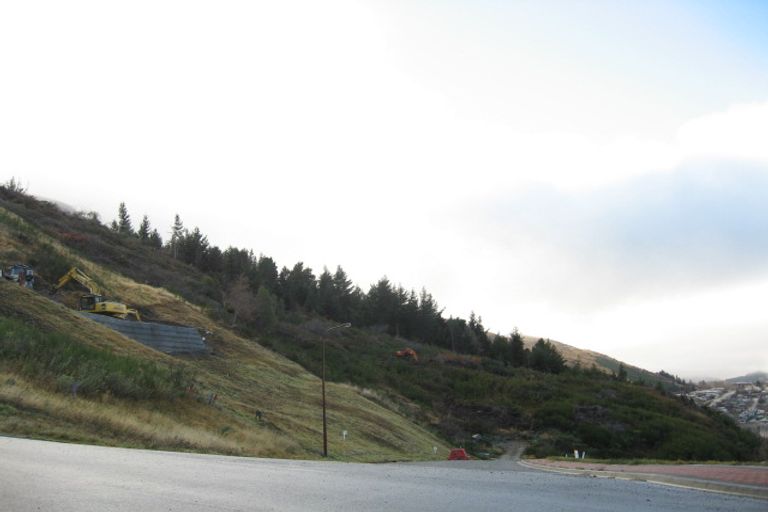 Photo of property in 5 Angelo Drive, Frankton, Queenstown, 9300