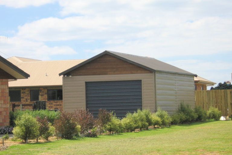 Photo of property in 6 Island Vista, Athenree, Waihi Beach, 3177