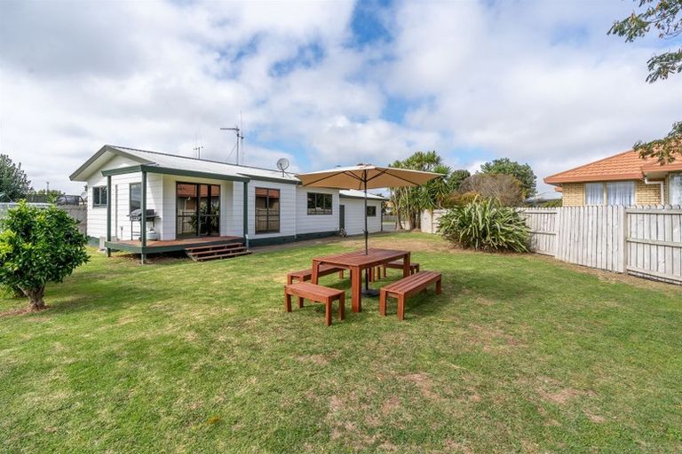 Photo of property in 35 Metro Avenue, Nawton, Hamilton, 3200