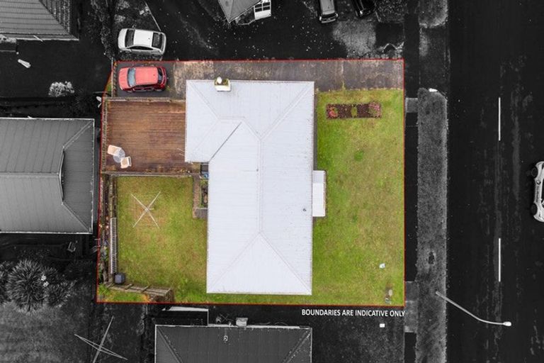 Photo of property in 20 George Street, Waiuku, 2123