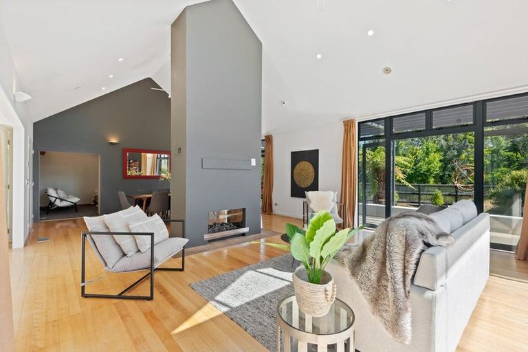 Photo of property in 105 Gladstone Road South, Dalmore, Dunedin, 9010