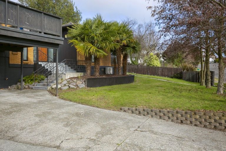 Photo of property in 33 Hyde Avenue, Richmond Heights, Taupo, 3330