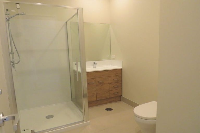 Photo of property in 58 Rangihina Road, Hobsonville, Auckland, 0616