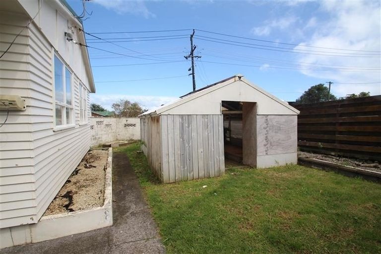 Photo of property in 75 Walters Road, Mount Wellington, Auckland, 1062