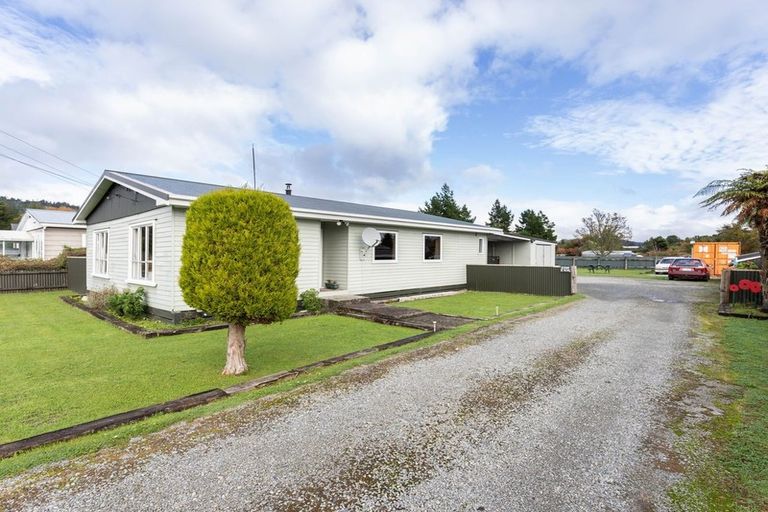 Photo of property in 14 Matai Street, Dobson, Greymouth, 7805