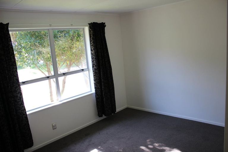 Photo of property in 79 Hazlewood Avenue, Karori, Wellington, 6012