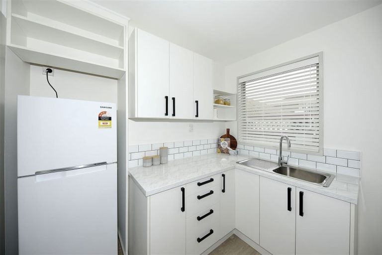 Photo of property in 2/153 Clarence Street, Riccarton, Christchurch, 8011