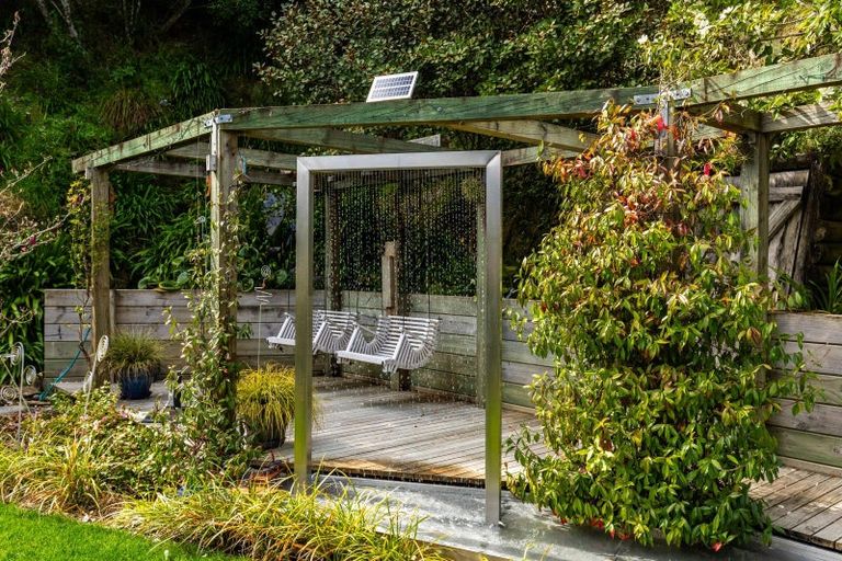 Photo of property in 251 Queen Charlotte Drive, Havelock, Picton, 7281