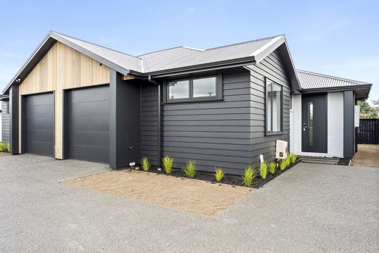 Photo of property in 1/4 Heath Street, Saint Andrews, Hamilton, 3200