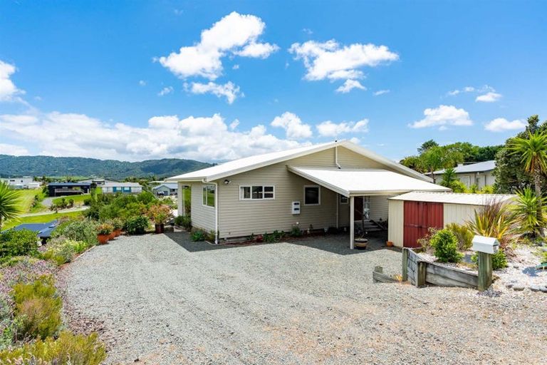 Photo of property in 42 Driftwood Place, Mangawhai Heads, Mangawhai, 0505