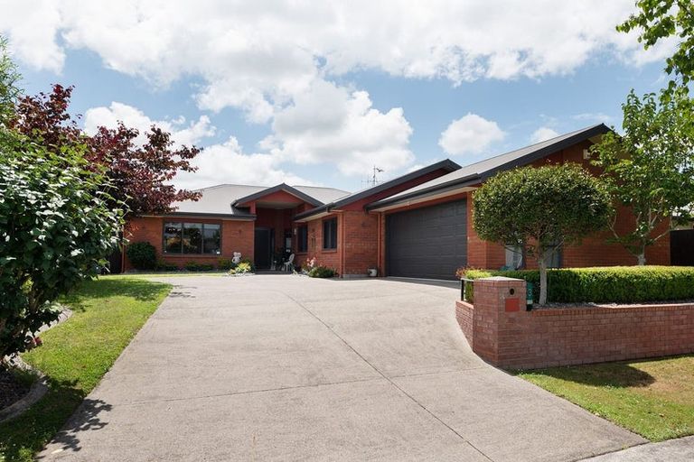 Photo of property in 3 Wiltshire Drive, Huntington, Hamilton, 3210