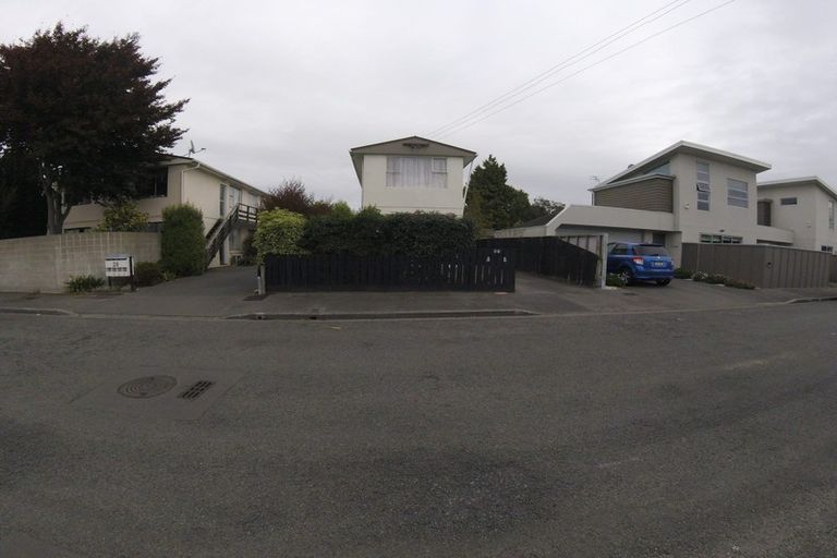 Photo of property in 1/26 London Street, Richmond, Christchurch, 8013