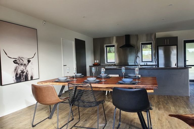 Photo of property in 1599 State Highway 2, Waipawa, 4275