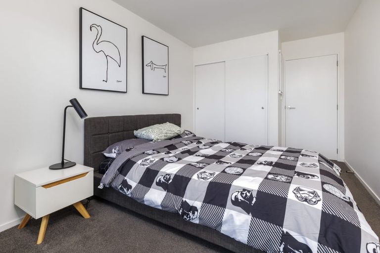 Photo of property in 305/9 East Street, Papakura, 2110