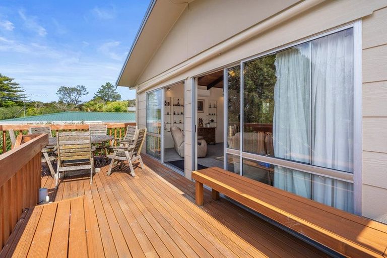 Photo of property in 368 Whangaparaoa Road, Stanmore Bay, Whangaparaoa, 0932