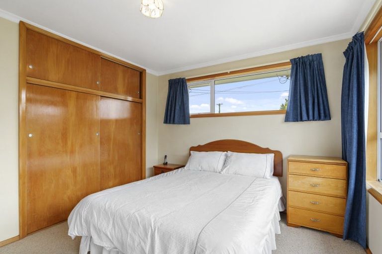 Photo of property in 108 Isleworth Road, Bishopdale, Christchurch, 8053