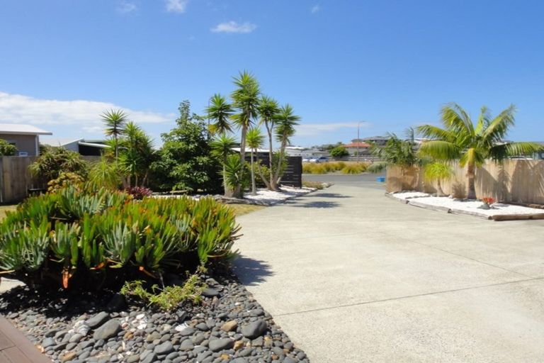 Photo of property in 89 Ata-mahina Way, Ruakaka, 0116