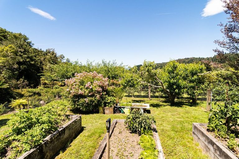 Photo of property in 214 Brooklyn Valley Road, Brooklyn, Motueka, 7198