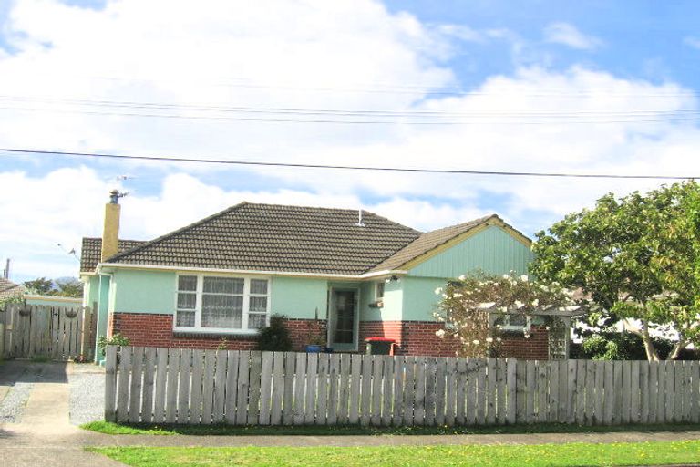 Photo of property in 9 Kelly Grove, Elderslea, Upper Hutt, 5018