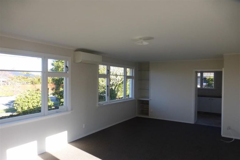 Photo of property in 21 Bethel Crescent, Bishopdale, Christchurch, 8053