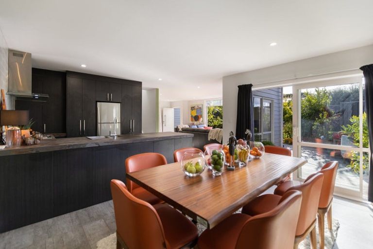 Photo of property in 35 Waione Avenue, Athenree, Waihi Beach, 3177