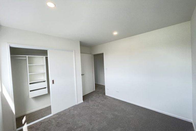 Photo of property in 20d Edwards Avenue, Henderson, Auckland, 0610