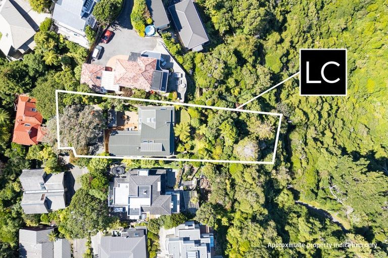 Photo of property in 8 Ranikhet Way, Khandallah, Wellington, 6035