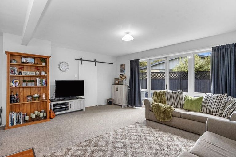 Photo of property in 126a Mooray Avenue, Bishopdale, Christchurch, 8053