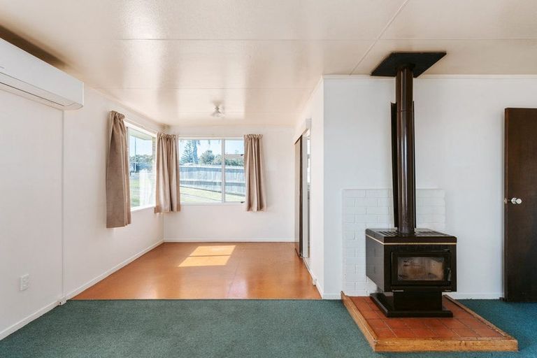 Photo of property in 12 Rangataua Street, Welcome Bay, Tauranga, 3112