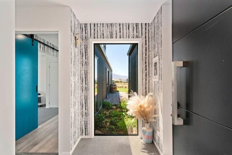 Photo of property in 48 Lynn Lane, Bannockburn, Cromwell, 9384