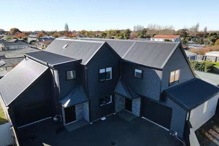 Photo of property in 17 Shearer Avenue, Papanui, Christchurch, 8052