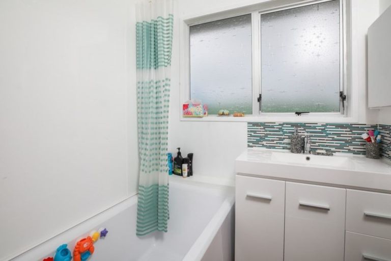 Photo of property in 9 Rothesay Place, Dinsdale, Hamilton, 3204