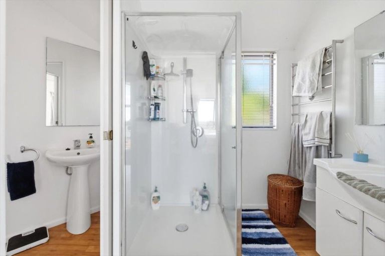 Photo of property in 9 Astor Place, Welcome Bay, Tauranga, 3112