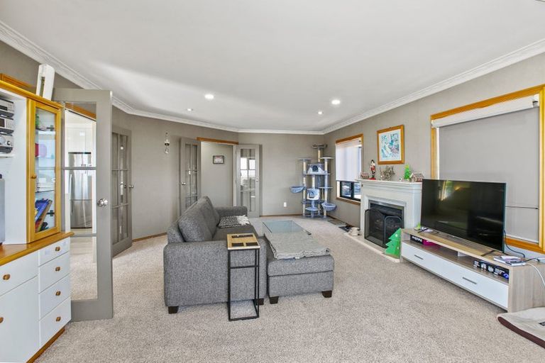 Photo of property in 85c Eliot Street, New Plymouth, 4310