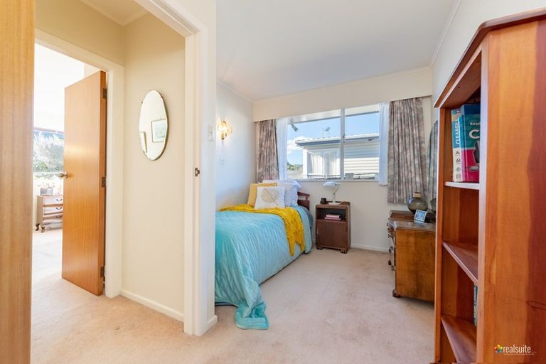 Photo of property in 43 Orr Crescent, Hutt Central, Lower Hutt, 5011