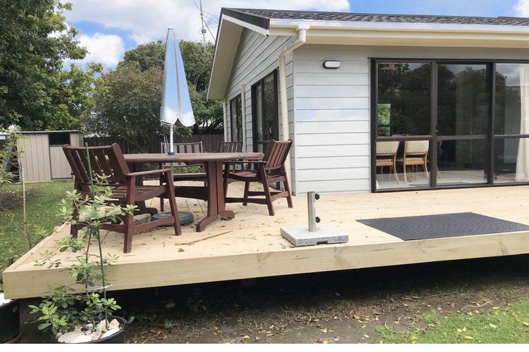 Photo of property in 12 Crampton Court, Orewa, 0931