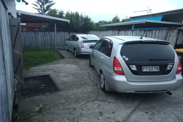 Photo of property in 5 Southview Place, Wattle Downs, Auckland, 2102