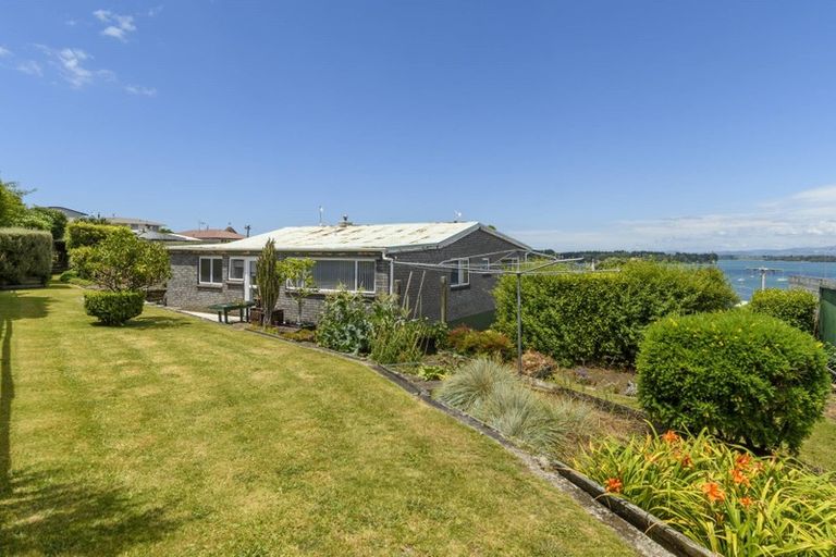 Photo of property in 84 Omokoroa Road, Omokoroa, 3114