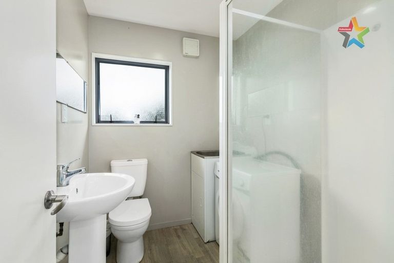 Photo of property in 59 Delaney Drive, Stokes Valley, Lower Hutt, 5019