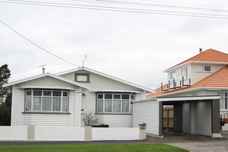 Photo of property in 27 Lyn Street, Lynmouth, New Plymouth, 4310