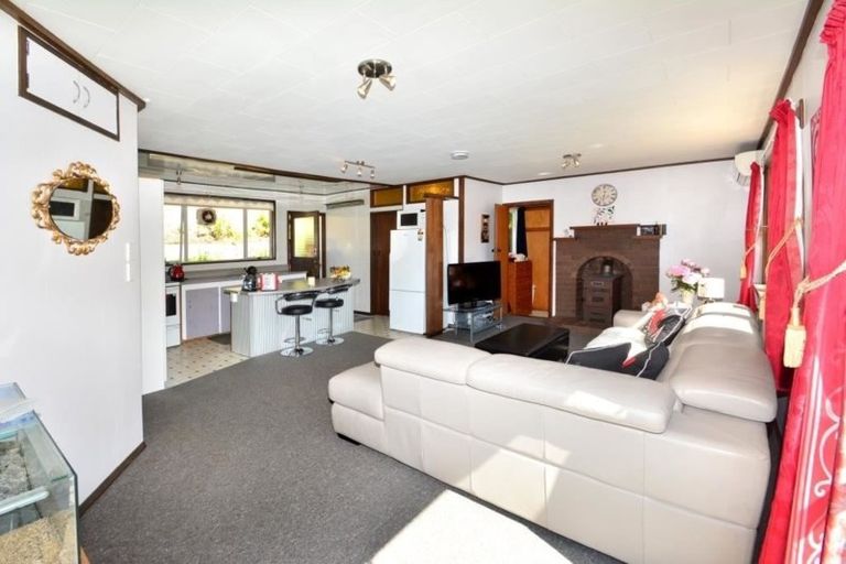 Photo of property in 60 Glen Road, Mornington, Dunedin, 9011