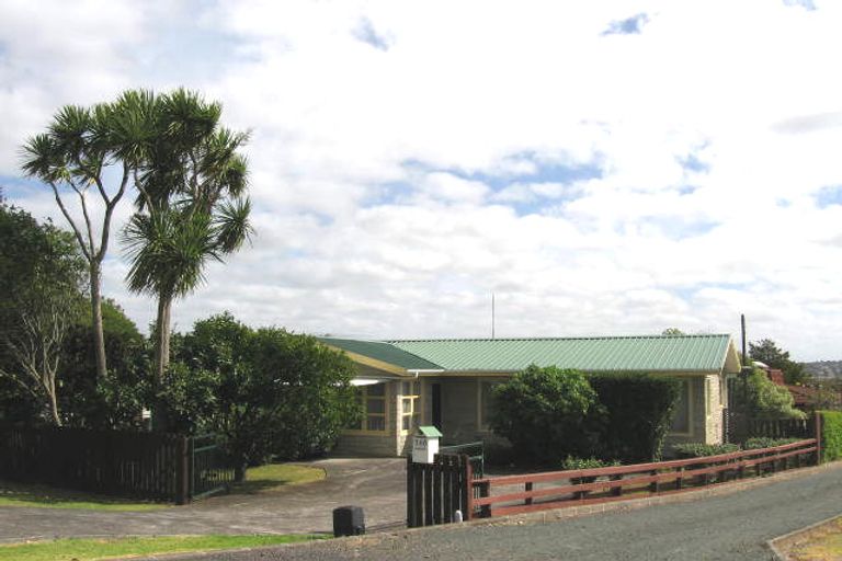 Photo of property in 248 East Coast Road, Forrest Hill, Auckland, 0620