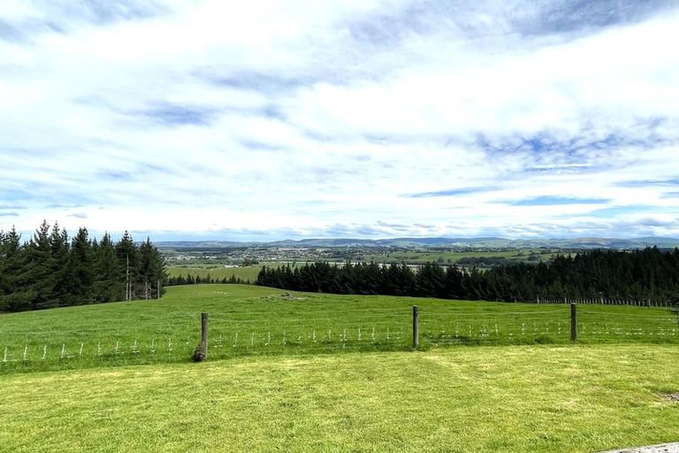 Photo of property in 205 Sunflower Road, Balclutha, 9274